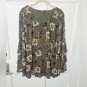 Est. 1946 Womens Size 18/20 Olive Green Floral Print V-neck Tiered Bell Sleeves